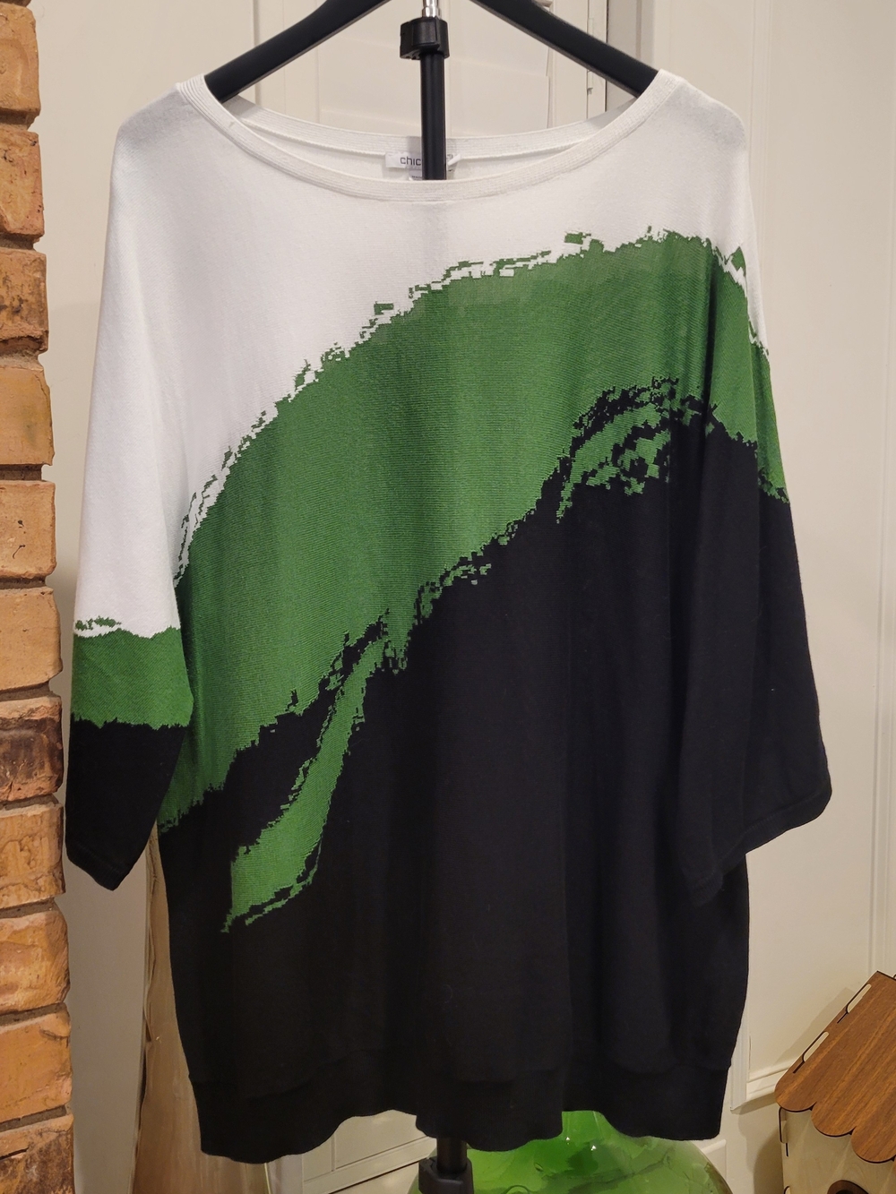 Chico's White, Green & Black Wave-Print Scoop Neck Sweater
